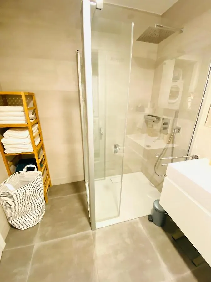 Luxury 1 Bedroom In Heart Of Cloche D'Or, Spa, Gym, Terrace & Parking-23 Lussemburgo